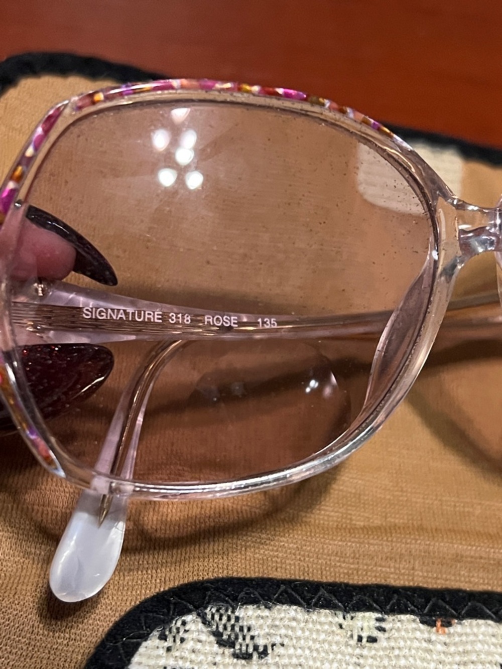 70’s style Clear Pink-Tinted Women's Sunglasses - Picture 2 of 5